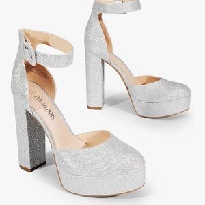 Dream Pairs Glittering Silver Platform Heels